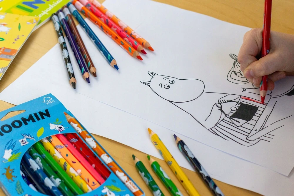 STORIOS ERGONOMIKOS kreidelės Maped Jumbo MOOMINS 12 spalvų vaikams 2+