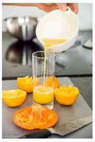 Fiskars FunctionalForm Citrusinių vaisių sulčiaspaudė 1 vnt.