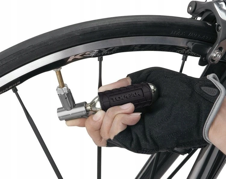 Suspaustų CO2 dujų pompa su balionėliu Topeak Air Booster