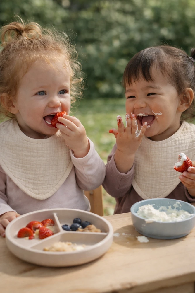 Swanstore Muslininis, medvilninis, smėlio spalvos seilinukas kūdikiui, užsegamas užtrauktuku