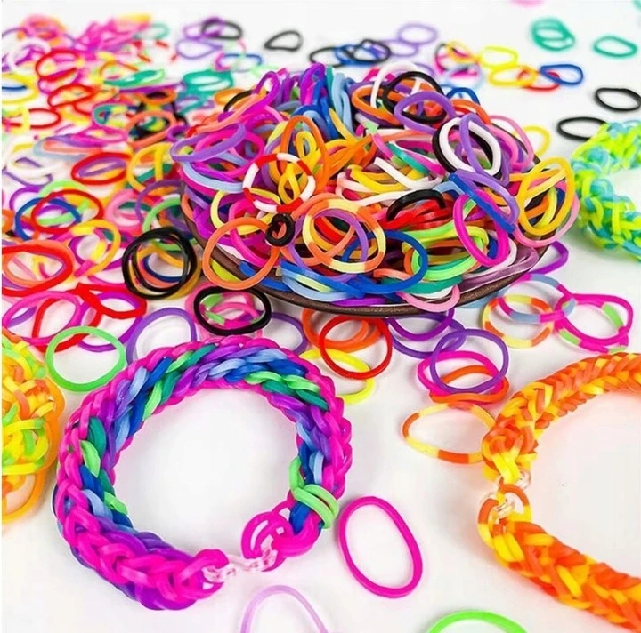 Tatwelt GUMĖS PAPUOŠALŲ APYRANKĖMS GAMYBOS KROSNO BEADS DIDELIS RINKINYS XL