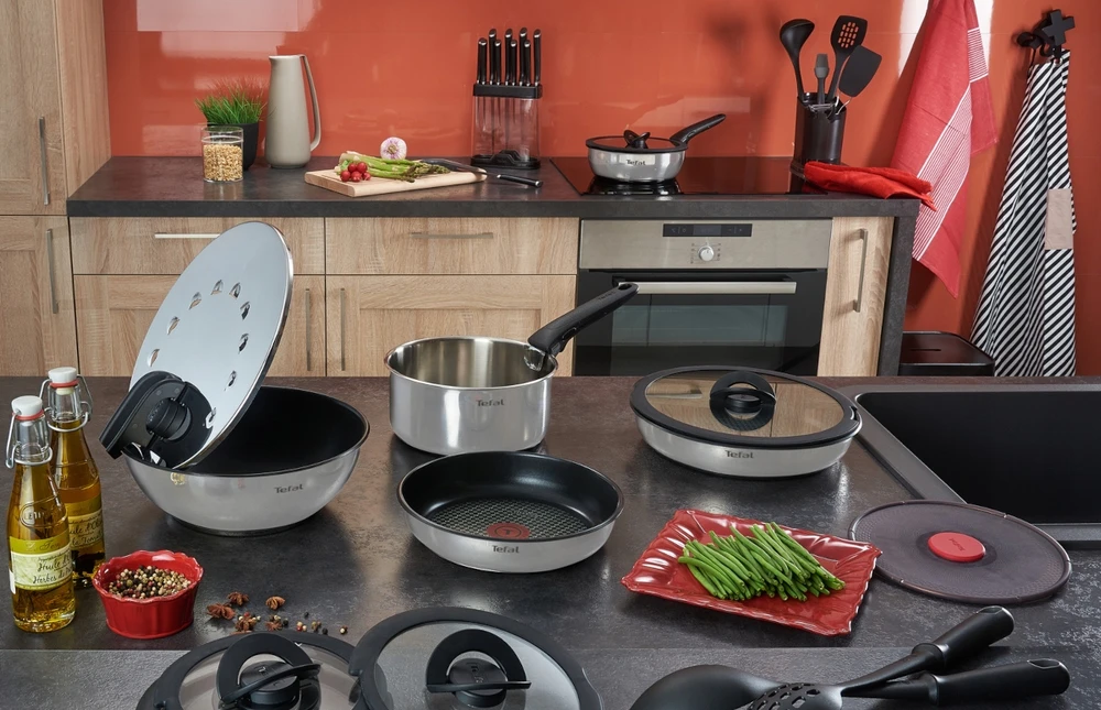Nerūdijančio plieno puodų rinkinys Tefal Ingenio Emotion L8964S44, 4 dalių