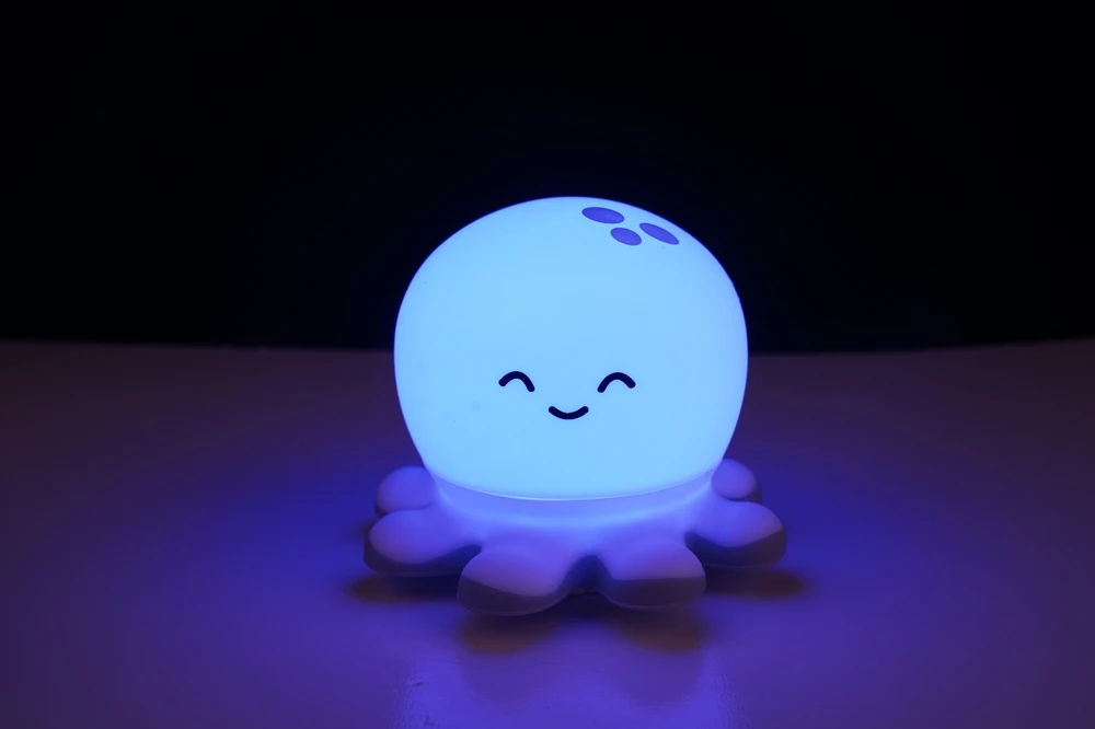 Tekan Naktinė lempa LED DLA DZIECI SILIKONOWA OŚMIORNICA KOLOROWA MIĘKKA USB-C RGB