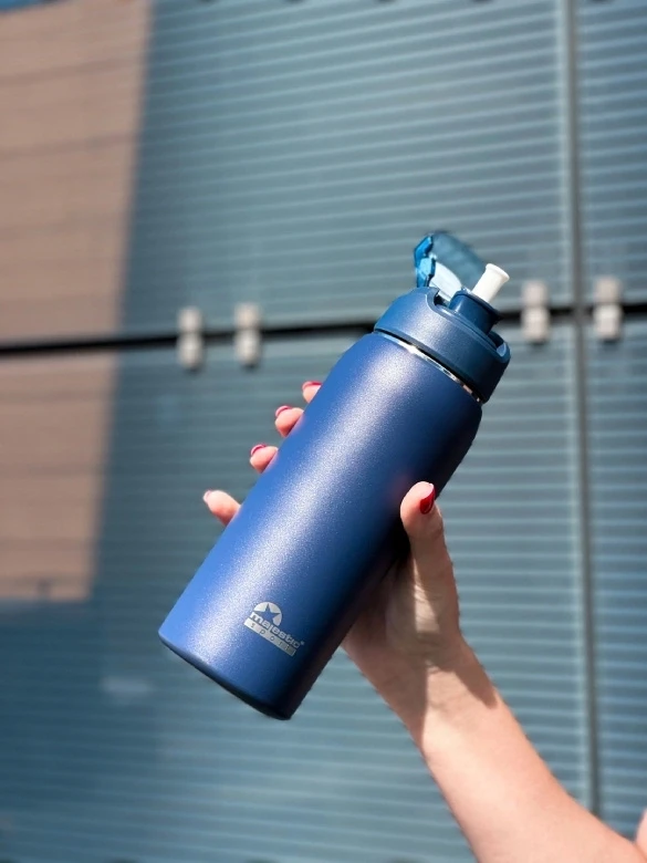 Termo gertuvė Majestic Sport Delta 750 ml su šiaudeliu