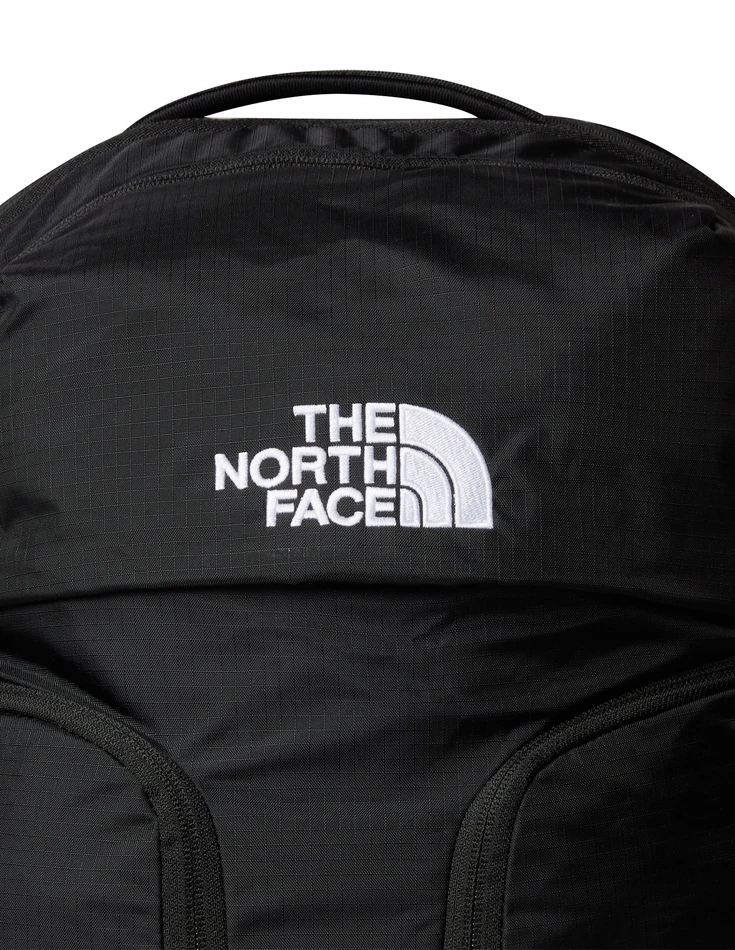 The North Face juoda 31 l kuprinė su laptopo skyriumi