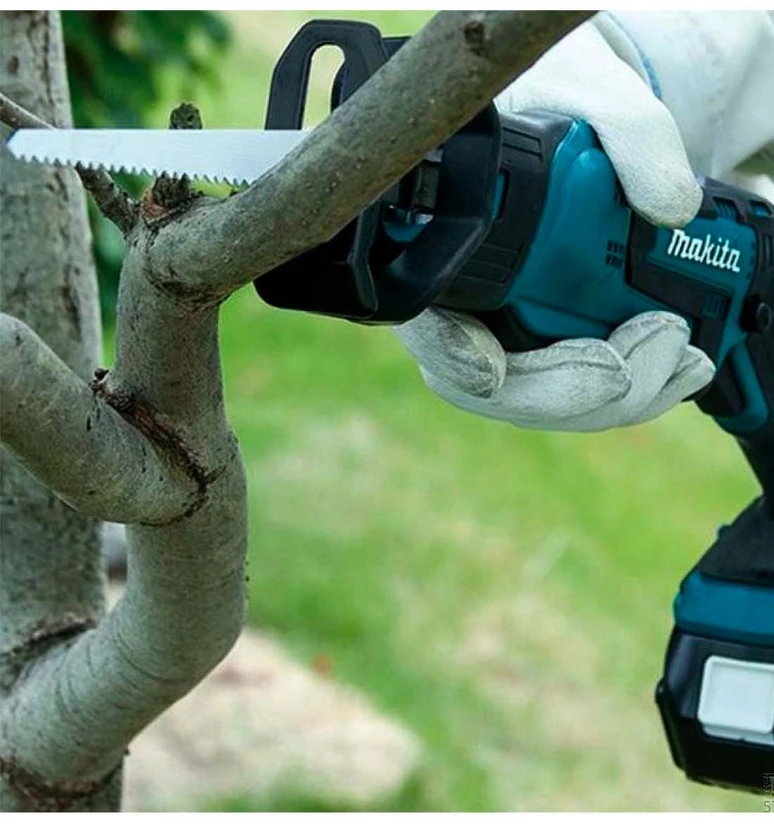 Dewalt bešepetėlinis tiesinis pjūklas DCS369N 18V be akumuliatoriaus ir kroviklio