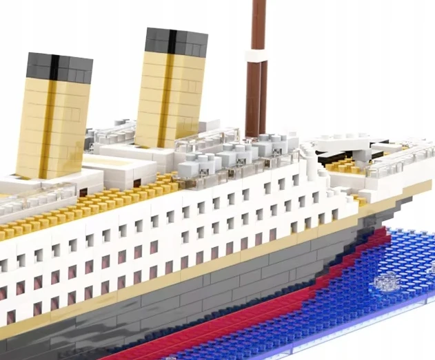 Titanikas DIKOM BLOCKS laivo modelis 1878 elementai 3D laivas TYTANIK MINI