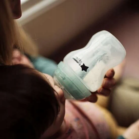 TOMMEE TIPPEE ANTICOLIKAS ANTICOLIKAS BUTELĖLIS VAIKAMS MAITINTI 0m+