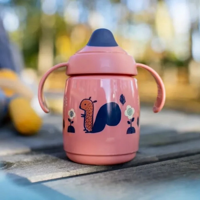 TOMMEE TIPPEE 300 ml 6+ mėn. WEANING SIPPEE puodelis – gertuvė, rožinė