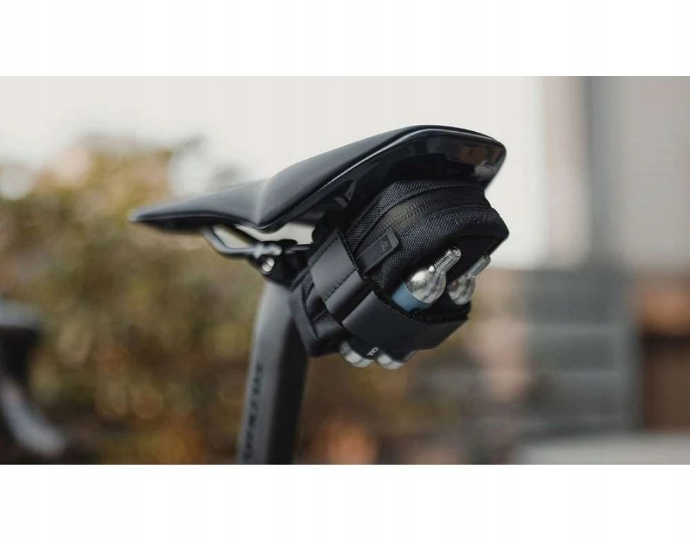 Topeak Elementa Seatbag Slim M - kompaktiška dviračio balnelio tašė