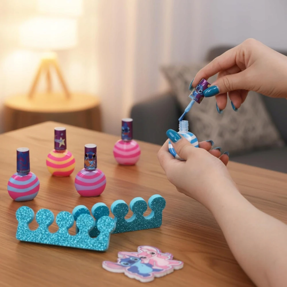TOWNLEY GIRL SITCH NAGŲ LAKŲ RINKINYS 10 Vnt. SUKURTI