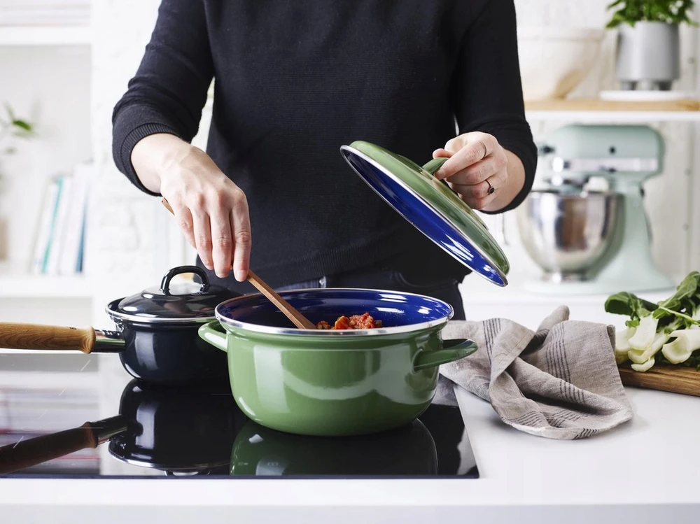 Tradicinis emaliuoto plieno puodas 24 cm žalias BK Holland Indigo 4,2l