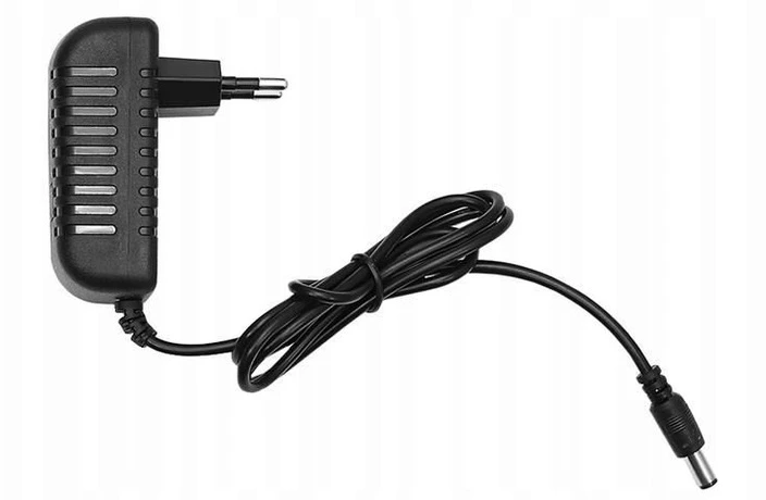 Trees Elektrinė pompa 12v/220v su antgaliais čiužiniams, kamuoliams, baseinams