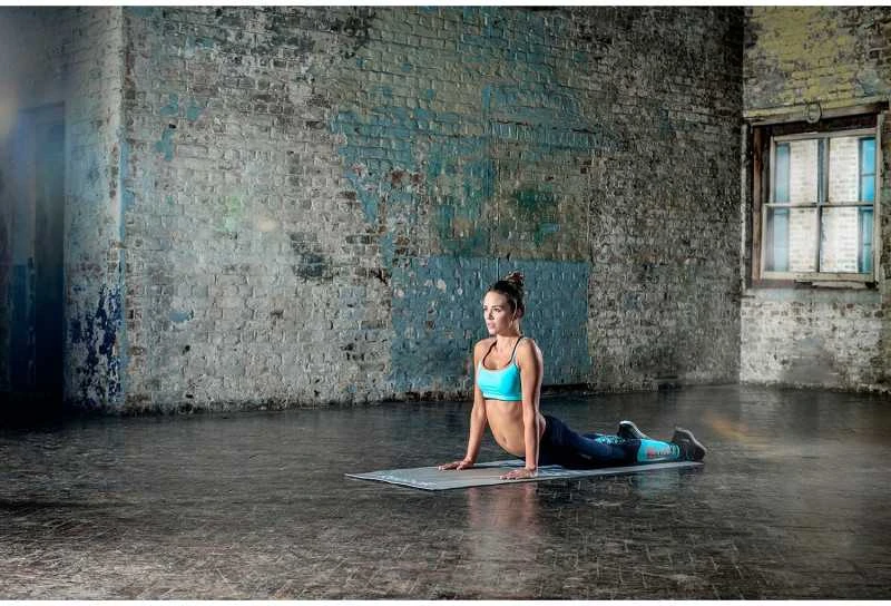 Treniruočių kilimėlis Reebok Pilkas Love