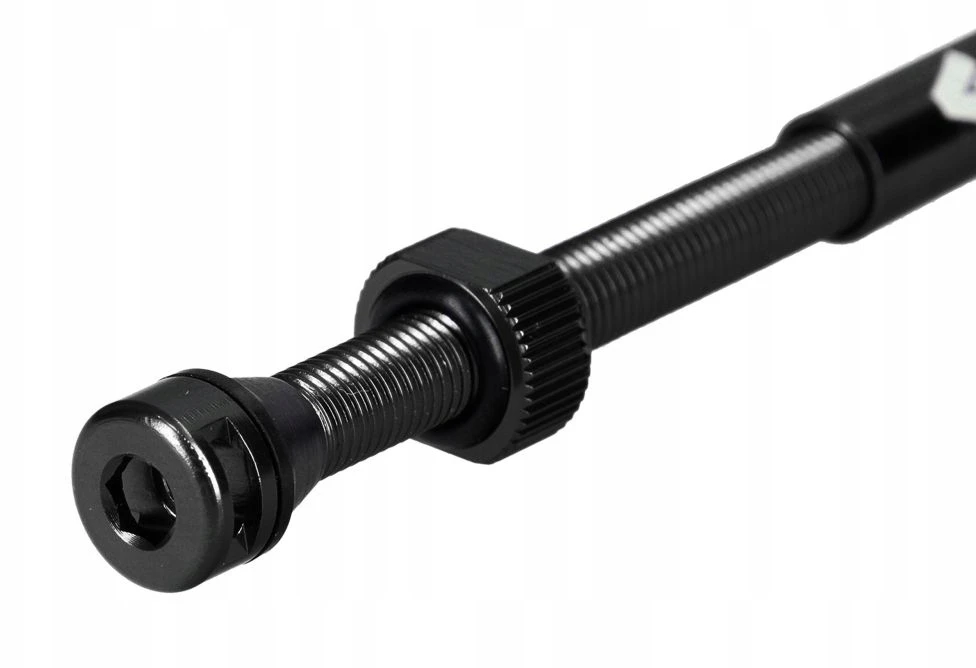 TUBELESS VINI TUBELESS VOŽTUVAS 60mm Juodas