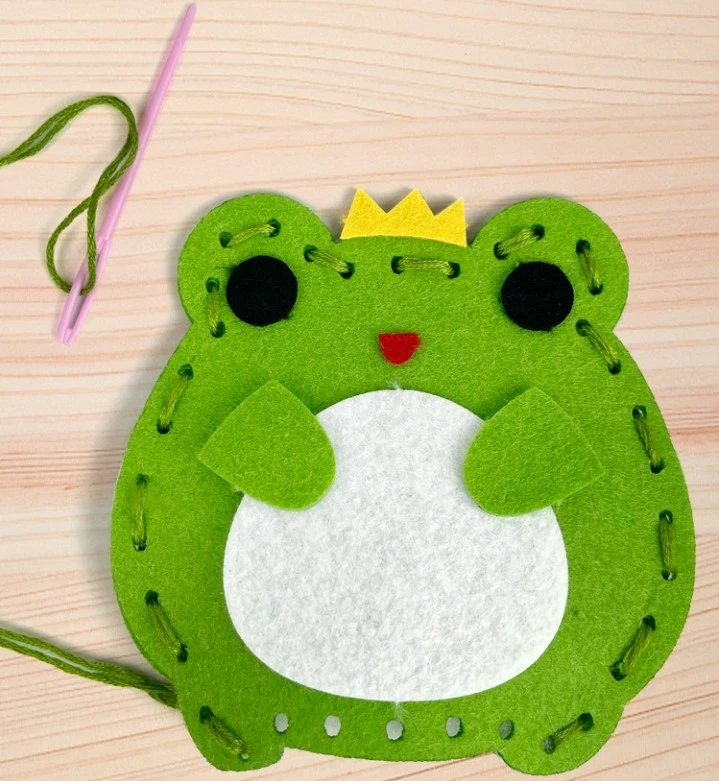UGDOMASIS SIUVIMO RINKINYS VAIKAMS 6 VNT. KŪRYBINGI VERTINIAI DIY GYVŪNAI