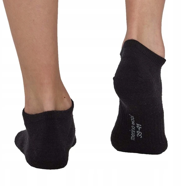 UNISEX TRUMPOS KOJINĖS BRUBECK MERINO VILNOS JUODOS 42-44