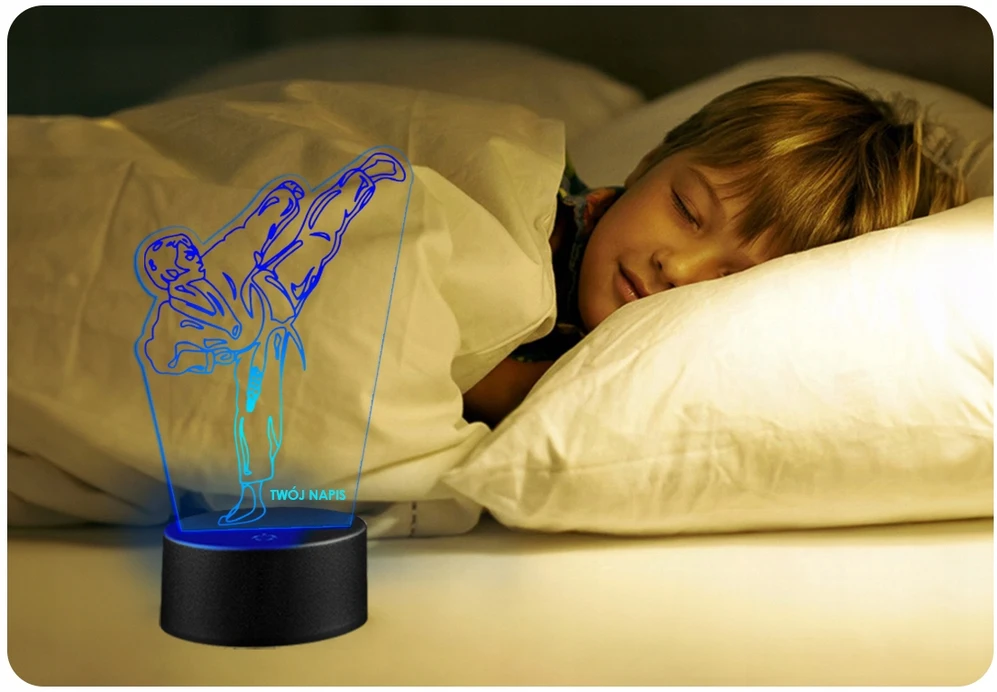 Upominki_Pl Naktinė lempa LED KARATEKA KARATE WALKI 3D Pultas prezent URODZINY statuetka