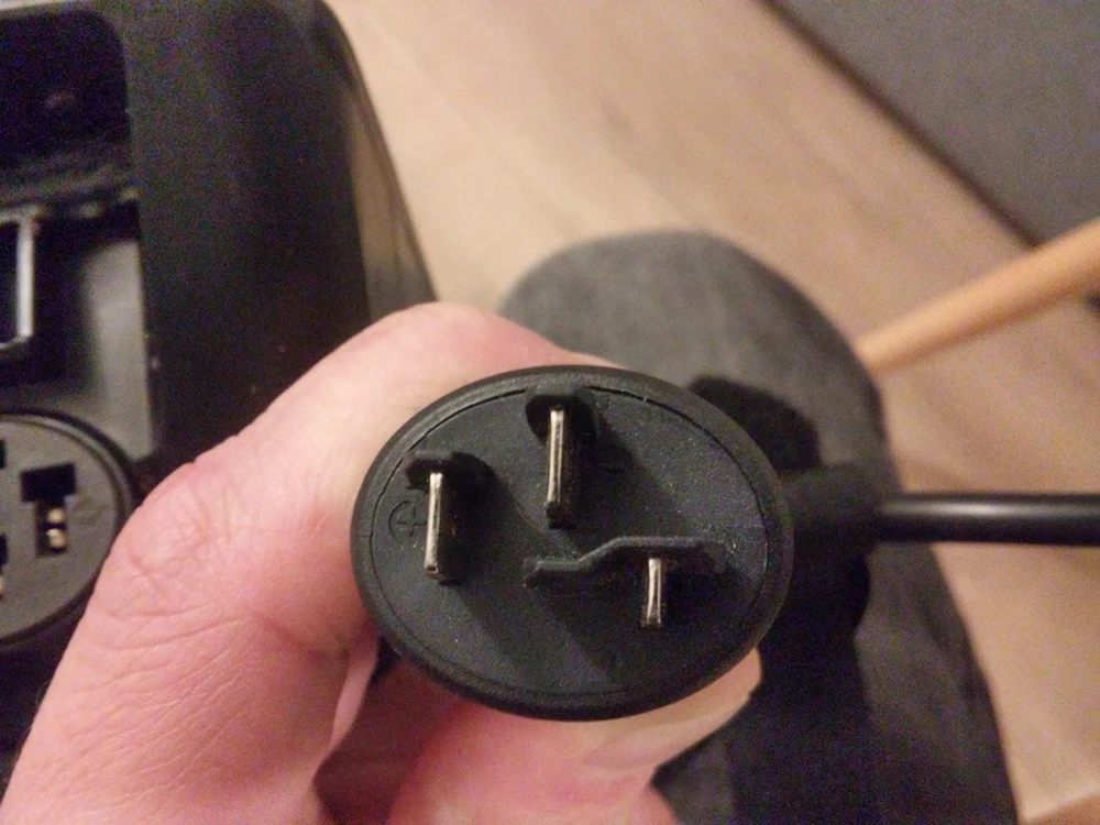 USB įkroviklis Bosch