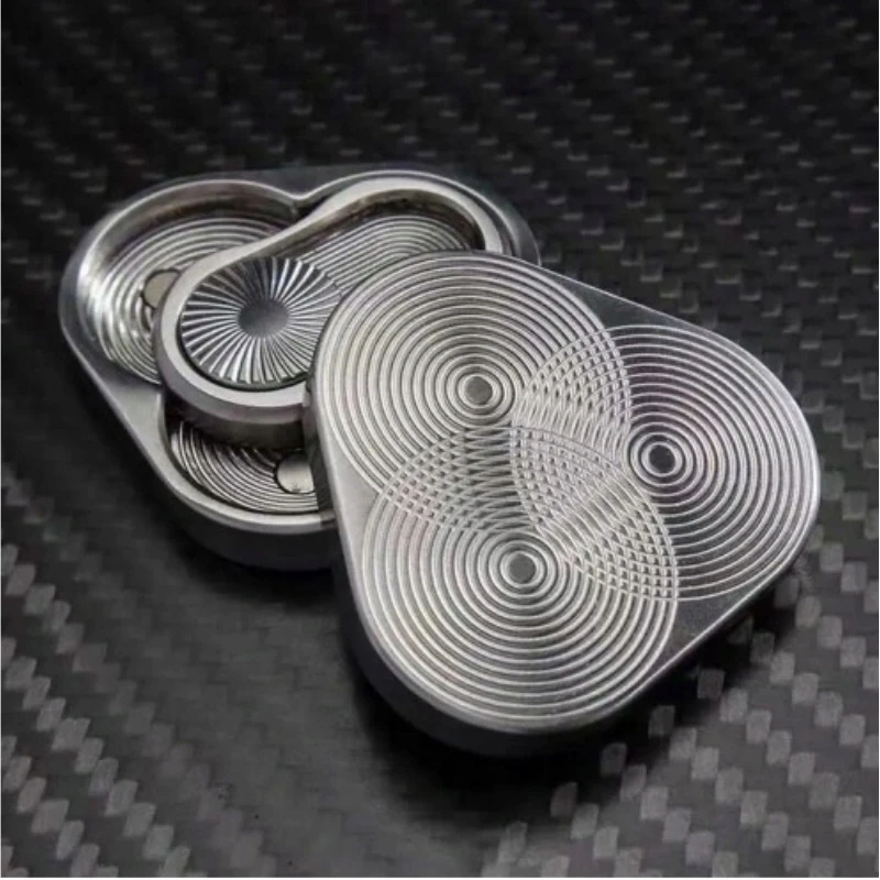 Uxxu „Fidget Spinner“ magnetinis slankiklis stresą mažinantis žaislas suaugusiems