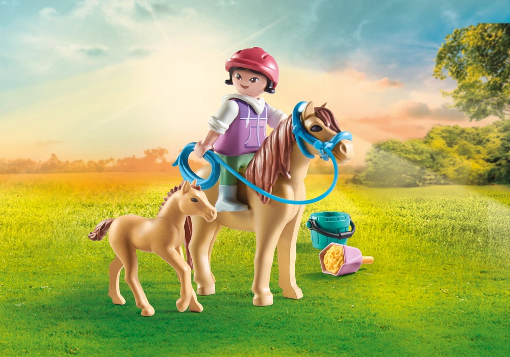 PLAYMOBIL HORSES OF WATERFALL Vaikas su poniais 71498