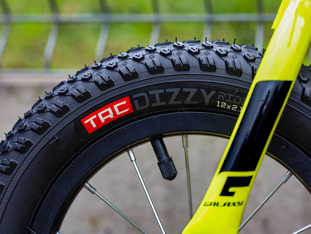 Vaikiška dviračio padanga 12" TRC 57-203 vaikiškam dviračiui 12 x 2.125