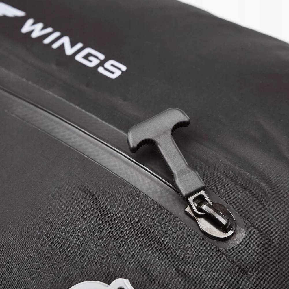 Vakuuminis organizatorius WINGS lagaminui, suspaudžiantis drabužius kelionei į lėktuvą