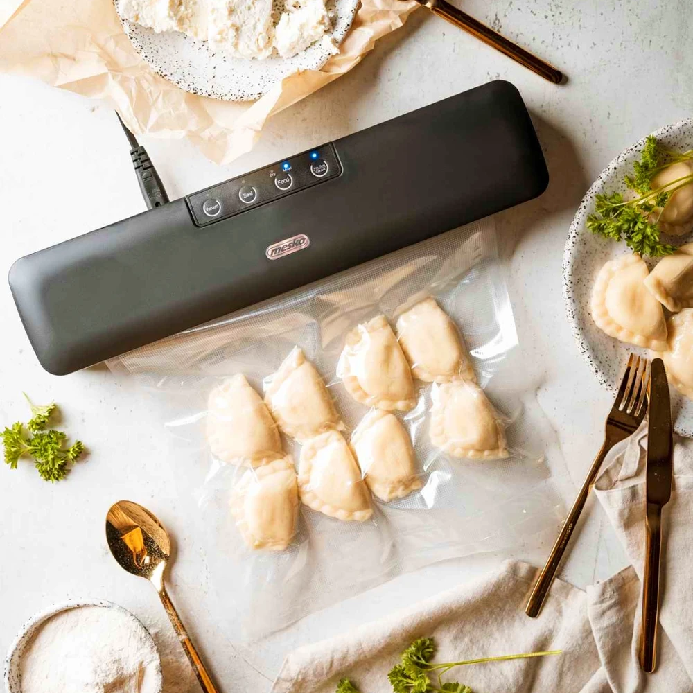 Adler Mesko | Vacuum sealer | MS 4492 | Power 95 W | Juodas