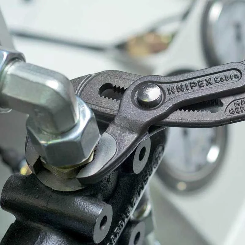 Vamzdinės replės KNIPEX Cobra 8702