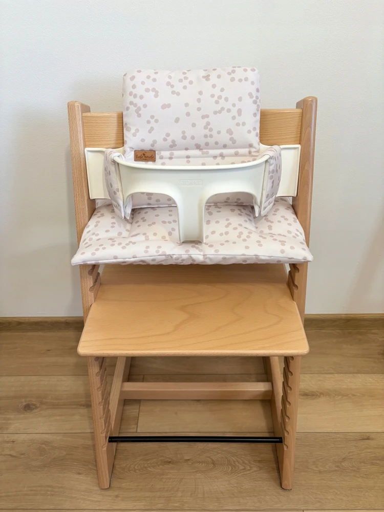 Vandeniui atsparios pagalvėlės Stokke Tripp Trapp 2in1 dėmės šviesiai smėlio spalvos