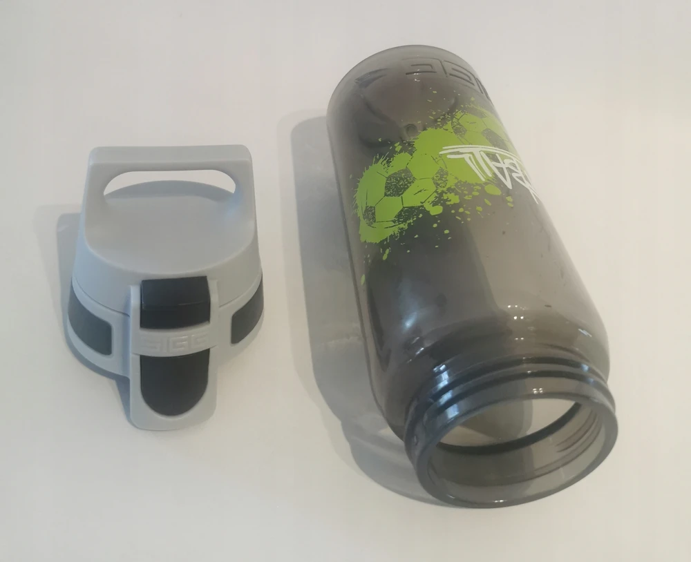 Gertuvė SIGG PP VIVA ONE Futbolo diena 0,5L pilkas - 9001,50
