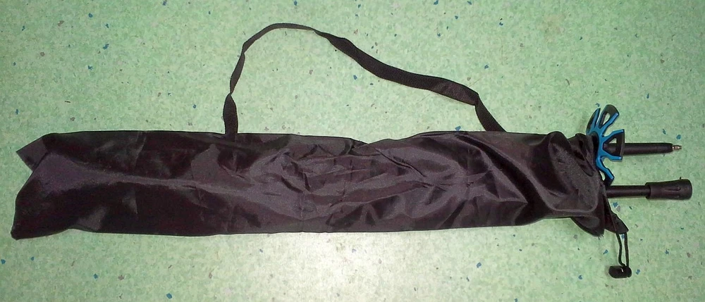 Verk Group Nordic Walking lazdų dėklas su dirželiu, 70x12 cm, juodas