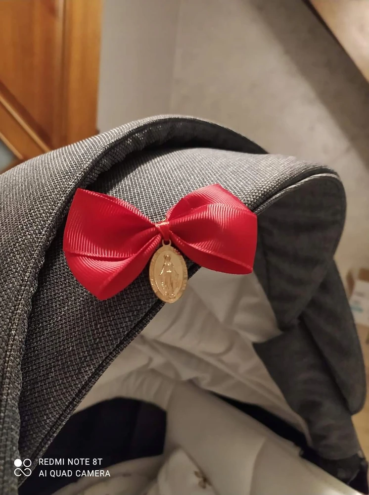 Vežimėlio sagė, raudonas lankelis su Angelu, lankelis ir segtukas vežimėliui