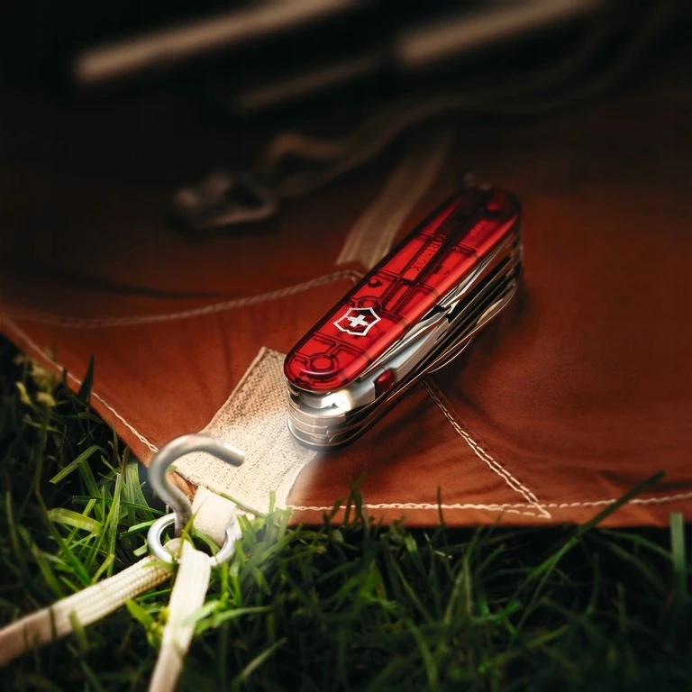 VICTORINOX LENKTINIS PEILIS HUNTSMAN LITE