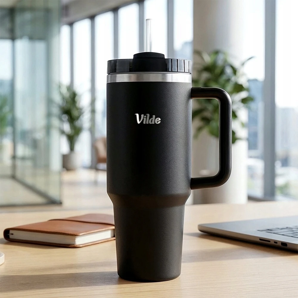 Vilde termo puodelis 1,2 l juodas su rankena