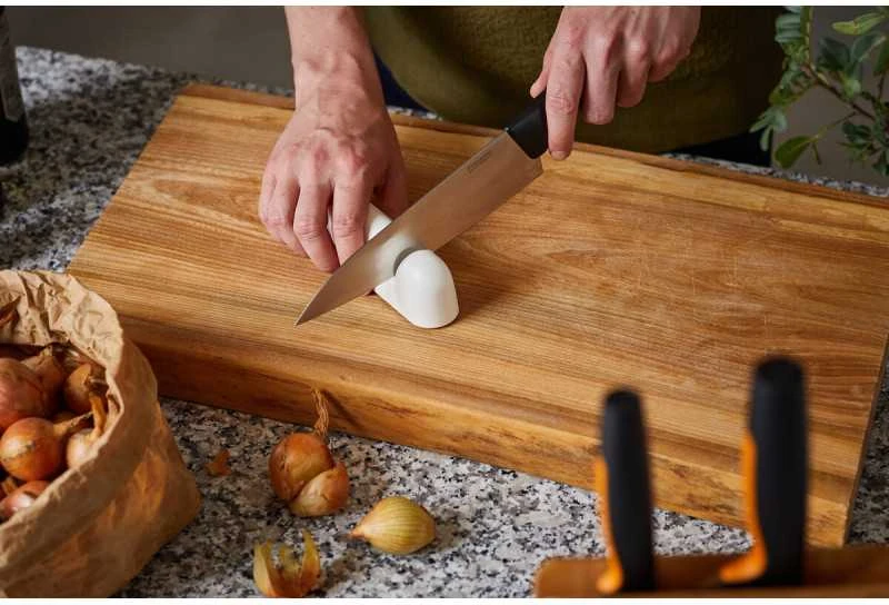 Fiskars Functional Form didelis virėjo peilis 1057534