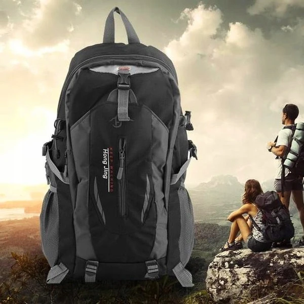 VIRŠKINĖ KUPRINĖ, JUODA, darbui, turistinė, STIPRI, sportinė, 30L
