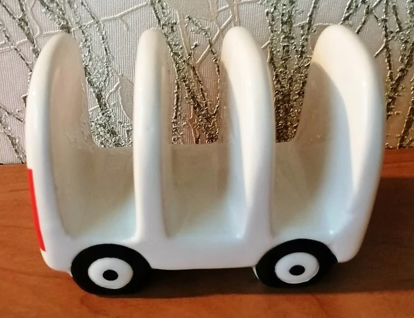 VOLKSWAGEN BUS keraminiai agurkai STAND VW skrebučiai