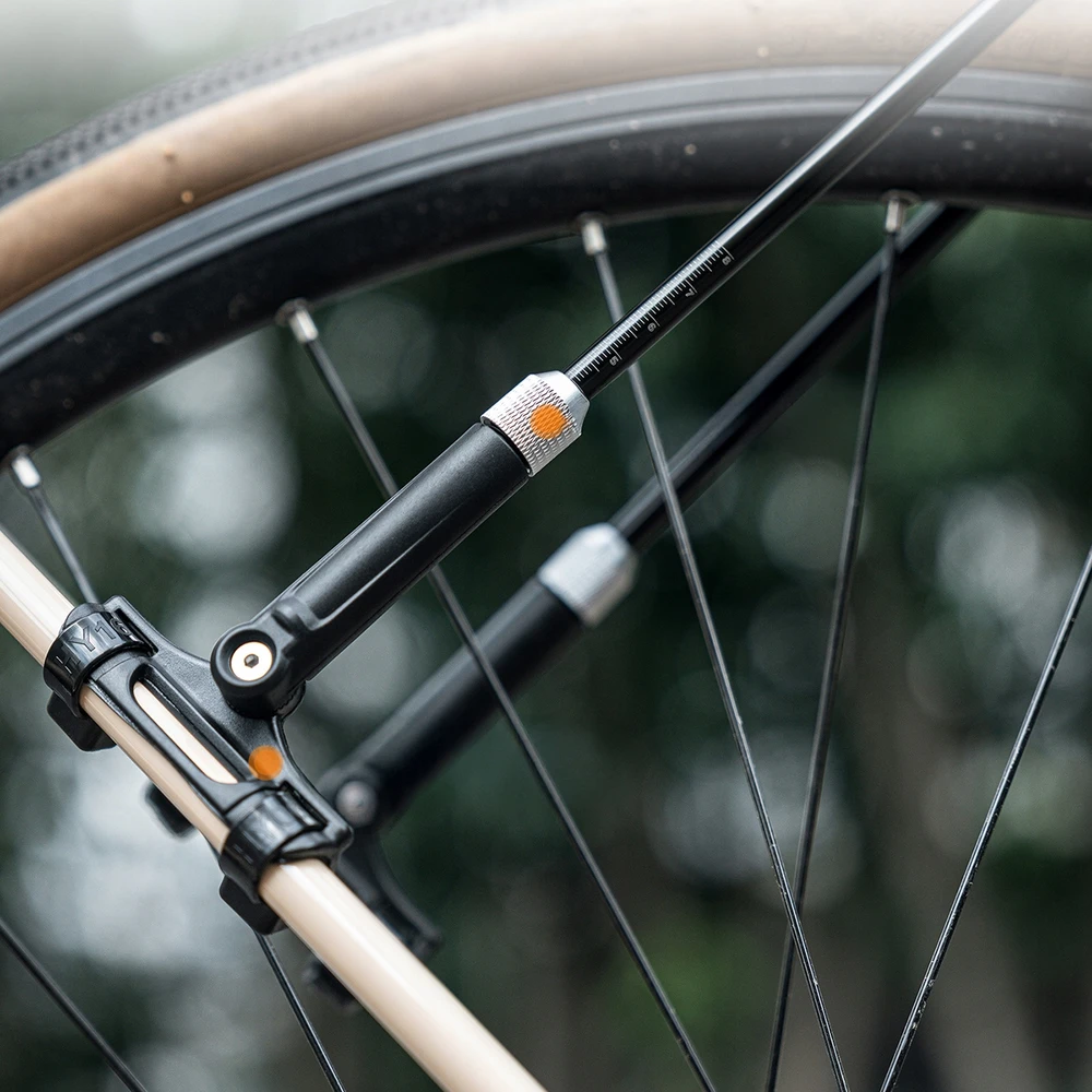 Wozinsky WBR-01 universal adjustable bicycle fender - juodas