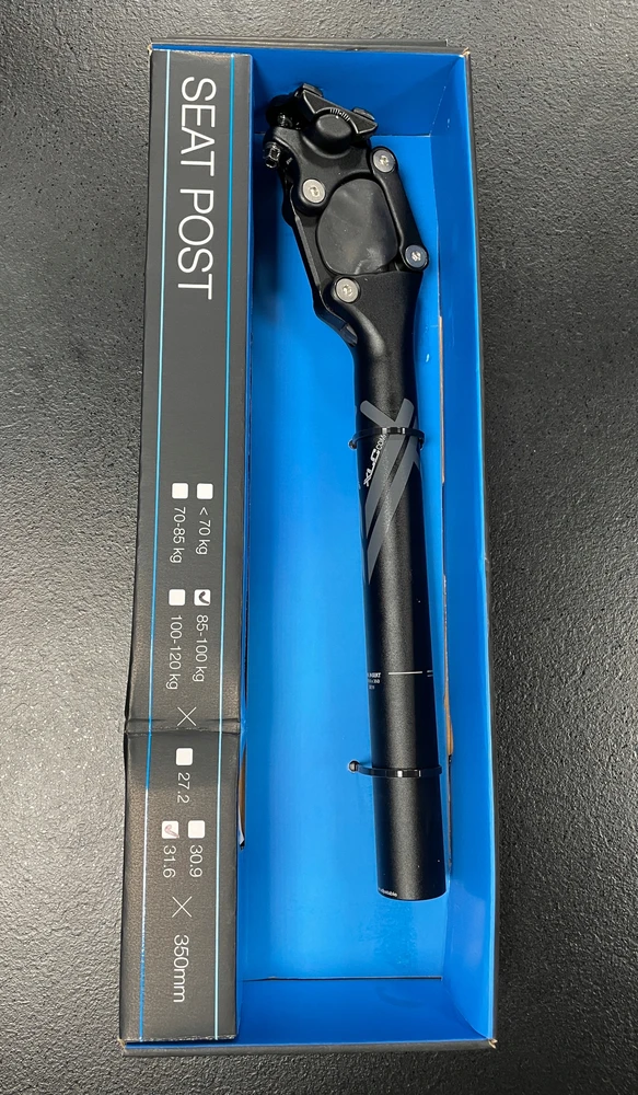 XLC SP-S07 pakabos sėdynės stulpas 30,9 mm, 350 mm, juodas sėdynės stulpas