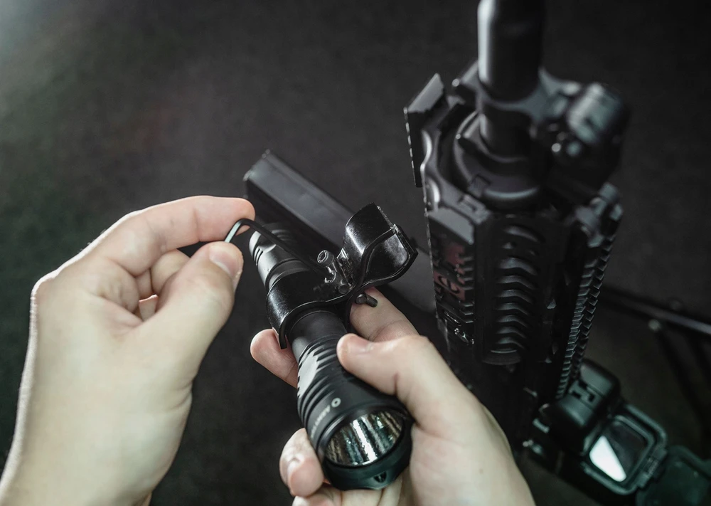 Žibintuvėlio laikiklis Armytek AWM-01