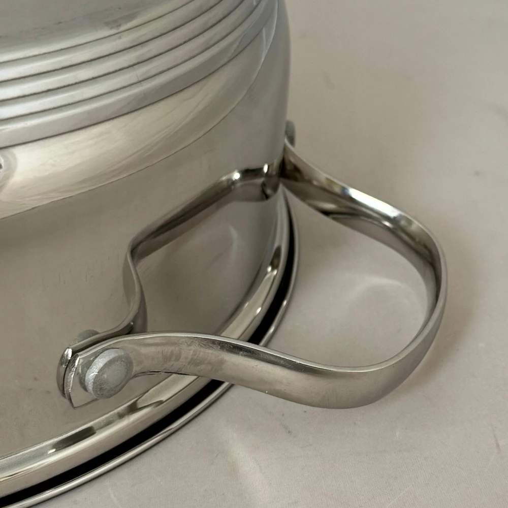 Zilner PRAKTIŠKA ŽEMA LOŠTE 24cm 3,8L SU NELIPAMI DANGA DUJŲ INDUKCIJA