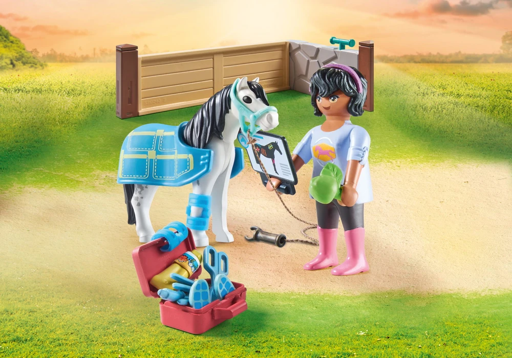 PLAYMOBIL HORSES OF WATERFALL Žirgų terapeutas 71497