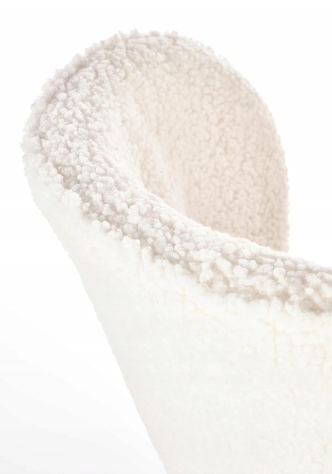 ZOLA Bouclé kėdė Creamy Gold – šiluma ir stilinga elegancija