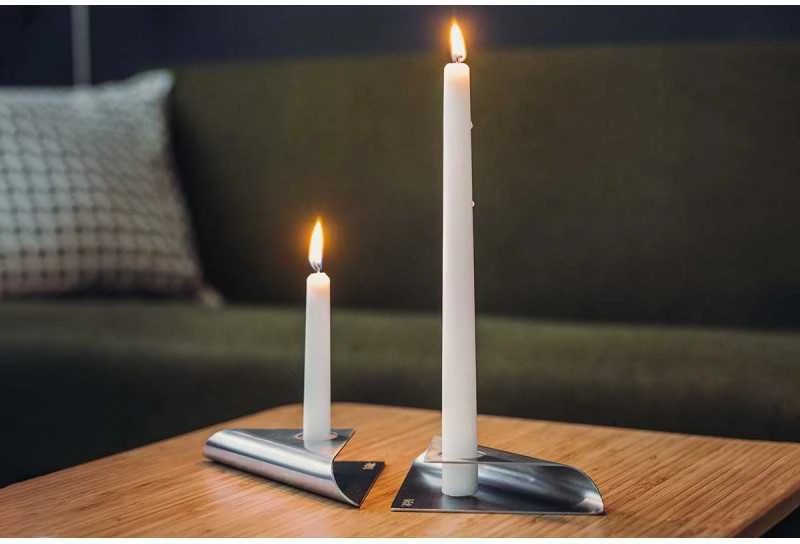 Žvakių laikiklių rinkinys HOFATS SQUARE CANDLE Sidabrinis, 4 vnt.