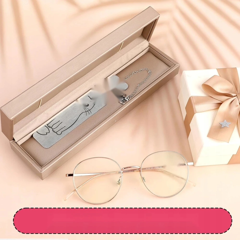 ŽYMĖS 13CM KATĖS KITTEN METALINIS PLIENAS KNYGŲ SKAITYTOJO DOVANA