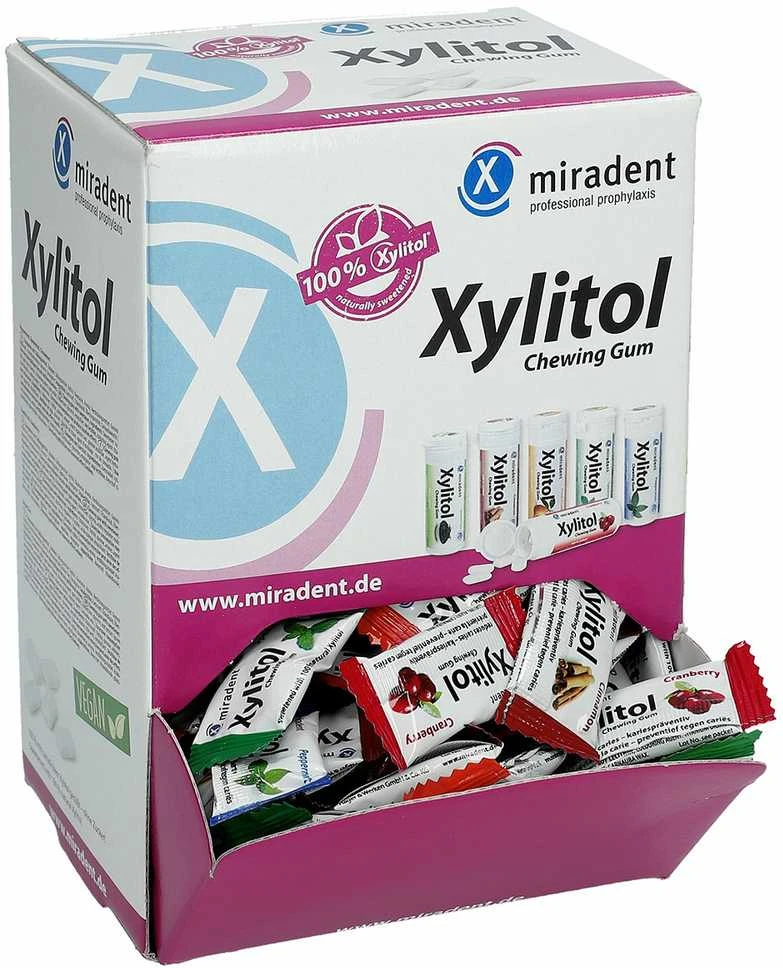 MIRADENT XYLITOL becukrė kramtoma guma su ksilitoliu dėžutėje, 200 x 2 vnt.
