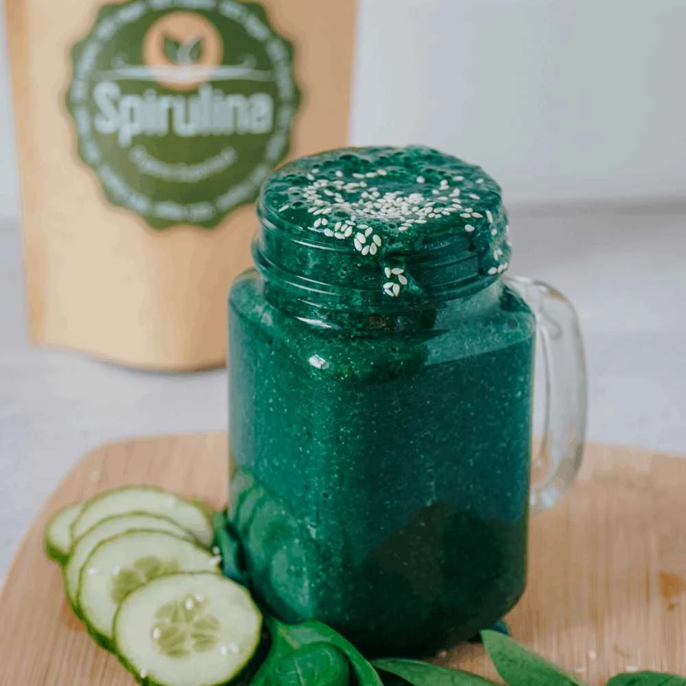 Powdi Ekologiška Spirulina milteliai, 200 g – melsvadumblis maisto papildas be priedų, natūralus baltymų ir geležies šaltinis energijai, imunitetui ir žarnynui