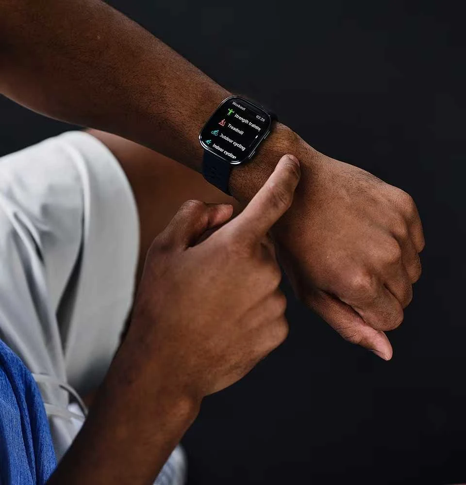 Išmanusis laikrodis Amazfit Bip 6, Juodas su juodu dirželiu