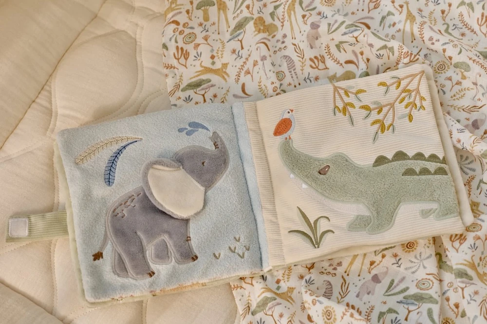 „Little Dutch“ – sensorinė knyga | „Safari Friends“ (GRS)